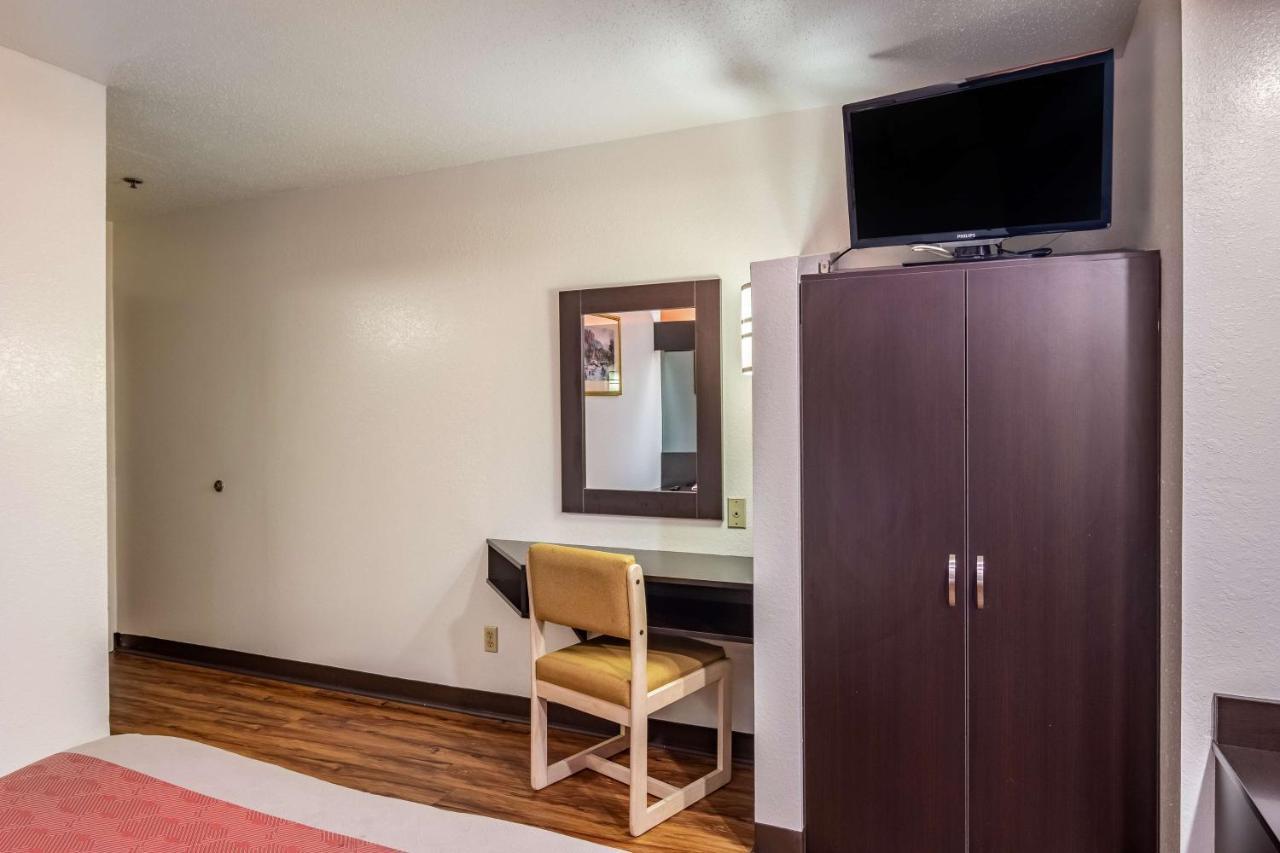 ‪‪Motel 6 - Chattanooga Downtown‬‬  المظهر الخارجي الصورة