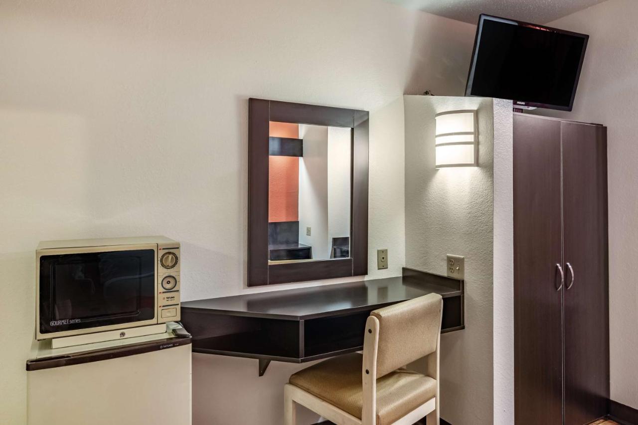 ‪‪Motel 6 - Chattanooga Downtown‬‬  المظهر الخارجي الصورة